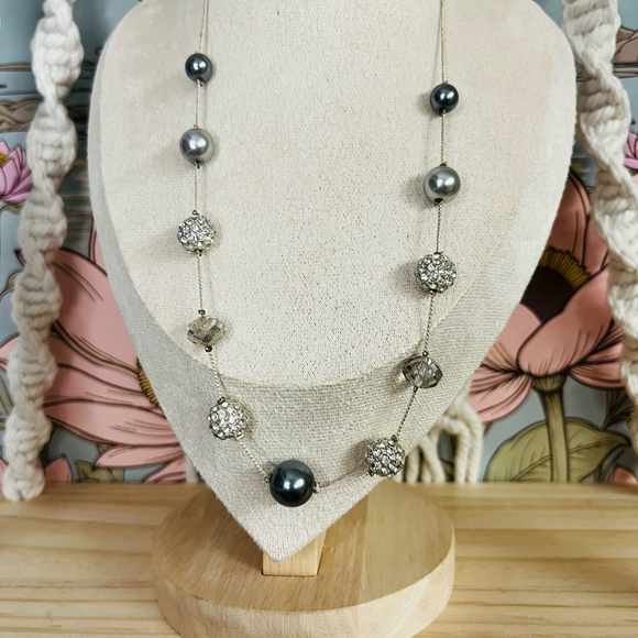 Vieste Silver Beaded Faux Pearl Necklace | Gray Statement Necklace | Long - Picture 2 of 5